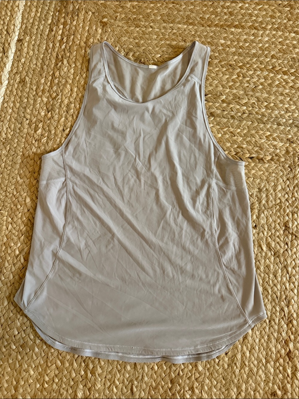 Lululemon active top size 6